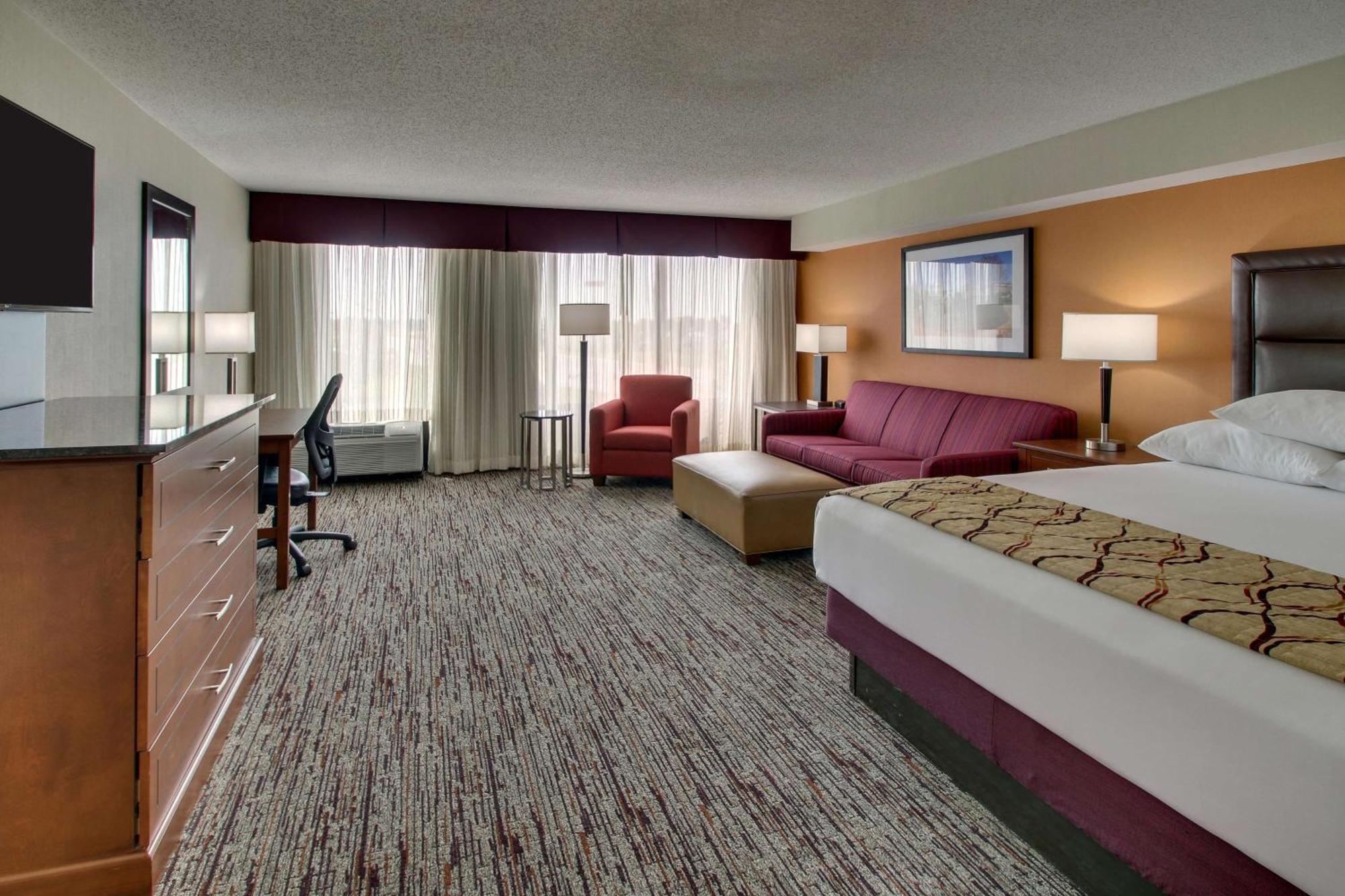 Drury Inn & Suites Боулинг Грин Экстерьер фото