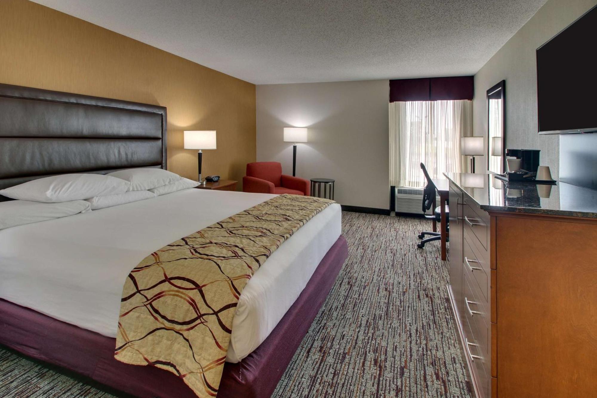 Drury Inn & Suites Боулинг Грин Экстерьер фото